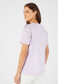 Damart BRODERIE ANGLAISE  - Camiseta estampada - mauve