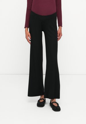 ONLY MATERNITY OLMEMMA WIDE PANT - Hlače - black