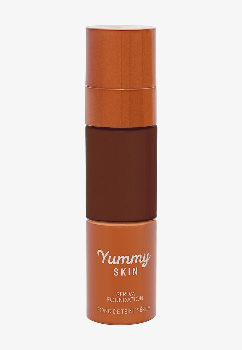Danessa Myricks Beauty YUMMY SKIN SERUM FOUNDATION beżowy