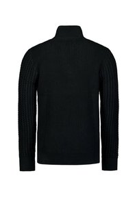 Zwarte geribde trui met een hoge kraag, voorzien van een textuurpatroon op de mouwen en de rug. Zacht gebreide stof, getailleerde pasvorm.