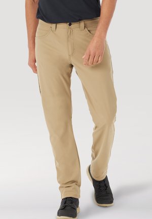 ALL TERRAIN GEAR FWDS 5 POCKET PANTS - Pantaloni - elmwood