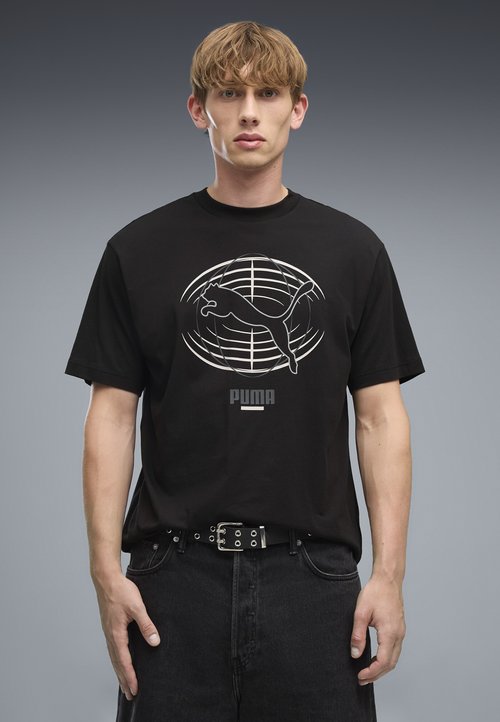 PUMA PUMATECH RELAXED GRAPHIC T-SHIRT - Print T-shirt - black — photo 2