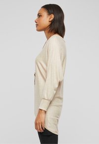 Cloud 5ive Langærmet T-shirt - beige
