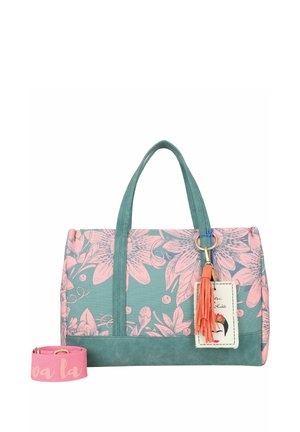 Borsa a mano con motivo floreale turchese e rosa, due manici, portachiavi con nappina corallo e tracolla rosa staccabile con testo.