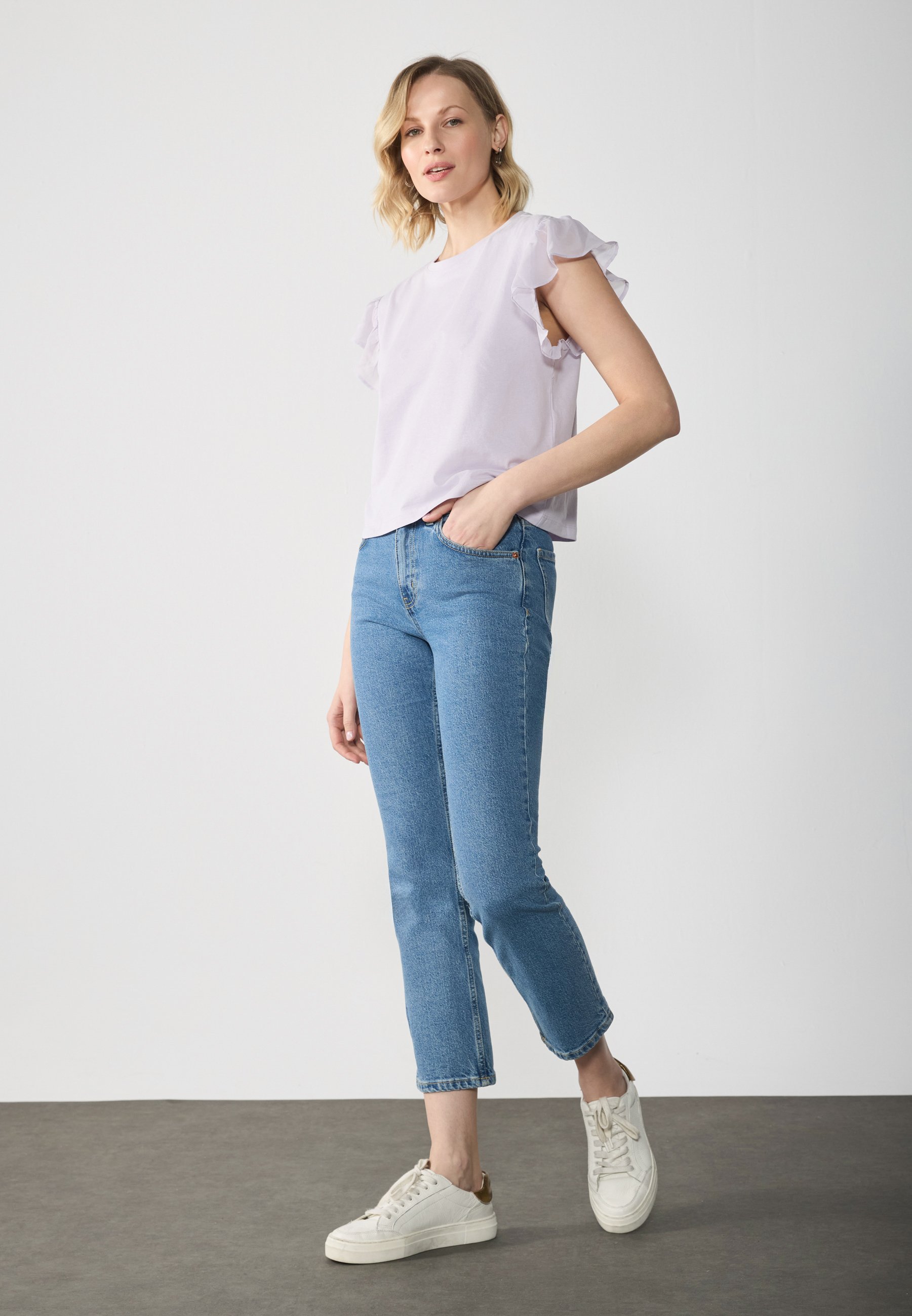 売れ筋商品|||アンナ フィールド Tシャツ レディース トップス Basic T-shirt - thistle Anna Field T-shirt basic - thistle/lila - Zalando.nl