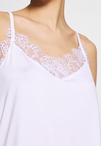 Anna Field Top - white
