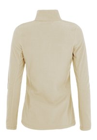 Giacca in fleece beige con colletto alto, maniche lunghe e una texture liscia. La vista posteriore mostra dettagli delle cuciture e una vestibilità su misura.