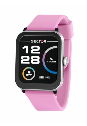 Smartwatch con cinturino rosa che mostra l'ora 12:28, battito cardiaco a 77 bpm, obiettivo di 12.000 passi e batteria al 99% su display digitale nero.