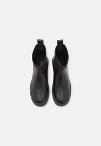 Camper BRUTUS - Nilkkurit - black