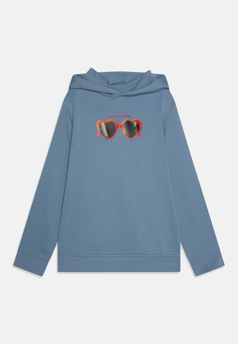 Blå huoodtröja gjord av mjukt tyg. Har en grafik av hjärtformade solglasögon på framsidan med färgglada linser och text.