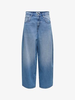 Culottes de mezclilla azul claro con cintura alta, piernas anchas y un sutil desgaste. Cuatro bolsillos y cierre con botón al frente.