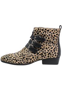 Leopard print ankle boots with three black buckles, a textured upper, pointed toe, and a low stacked heel for stable wear.