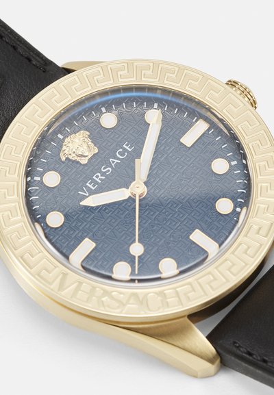 Versace GRECA DOME - Watch - black/gold-coloured
