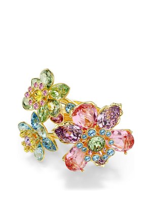 Tres broches florales de oro adornados con piedras preciosas facetadas de colores rosa, verde, azul y amarillo dispuestas en pétalos superpuestos.