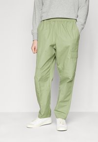 Nike Sportswear Cargobyxor - green