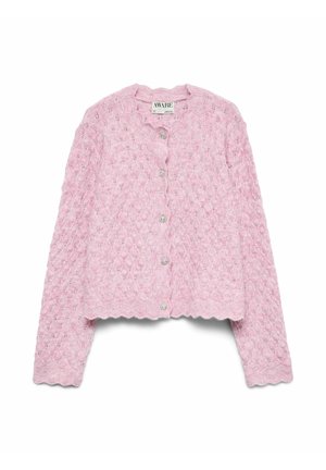 Rosa stickad cardigan med ett strukturerat diamantmönster, vågig nederkant och fem dekorativa knappar framtill. Långa ärmar.