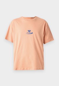 JORPADEL CLUB TEE  CREW NECK - T-shirts med print - dusty coral