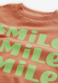 Next SIMPLE SHORT SLEEVE - T-shirt con stampa - rust brown