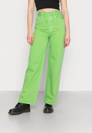 Jeansy Bootcut