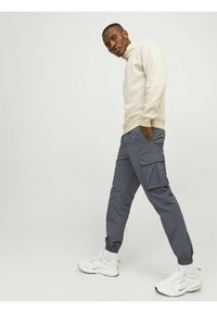 Jack & Jones Oldalzsebes nadrágok - india ink