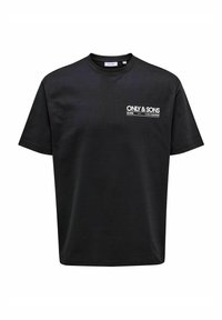 T-shirt nera in cotone con collo rotondo, maniche corte e stampa grafica bianca sul lato sinistro del petto con la scritta "ONLY & SONS" e i dettagli dell'evento.