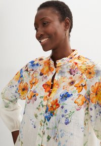 bonprix Camicia - white