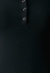 ONLY ONLLIVE LOVE PLACKET - Tops ar garām piedurknēm - black