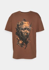 Forgotten Faces OVERGROWN HEAVY OVERSIZED TEE UNISEX  - T-shirts med print - bark