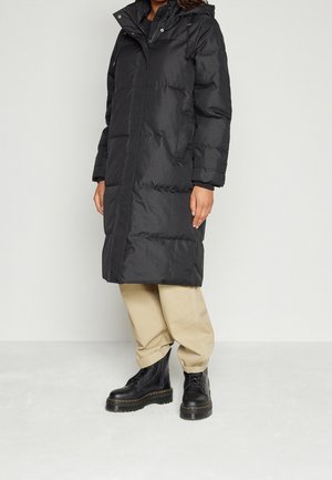 Zimní kabát - black