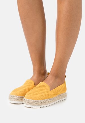Alpargatas - yellow