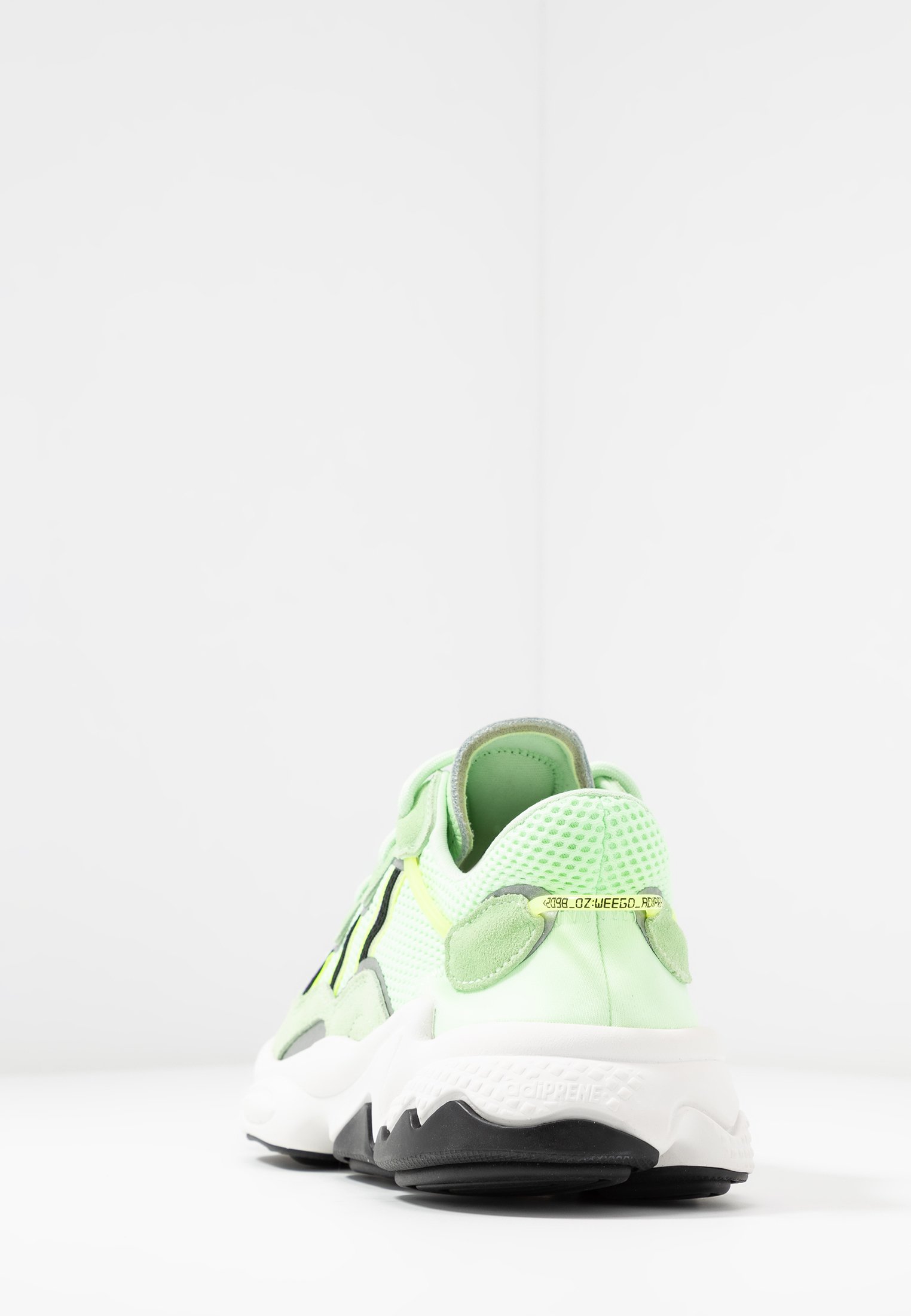 adidas Originals OZWEEGO - Trainers - glow green/core black/solar yellow - Zalando.ie