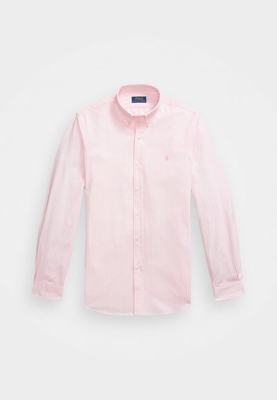 Ροζ και λευκή καρό πουκάμισο με κουμπιά, μακριά μανίκια, γιακά με κουμπιά, κατασκευασμένο από λείο ύφασμα. Λογότυπο κεντημένο στο στήθος.
