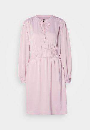 Pink long-sleeve dress with a round neck, drawstring closure, gathered waist, and smooth fabric. Features puffed sleeves and a relaxed fit.