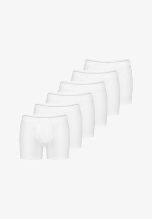 Seks par hvide boxershorts med tætsiddende pasform, ribbet tekstur og en behagelig elastisk linning. Ingen synlige sømme eller mønstre.