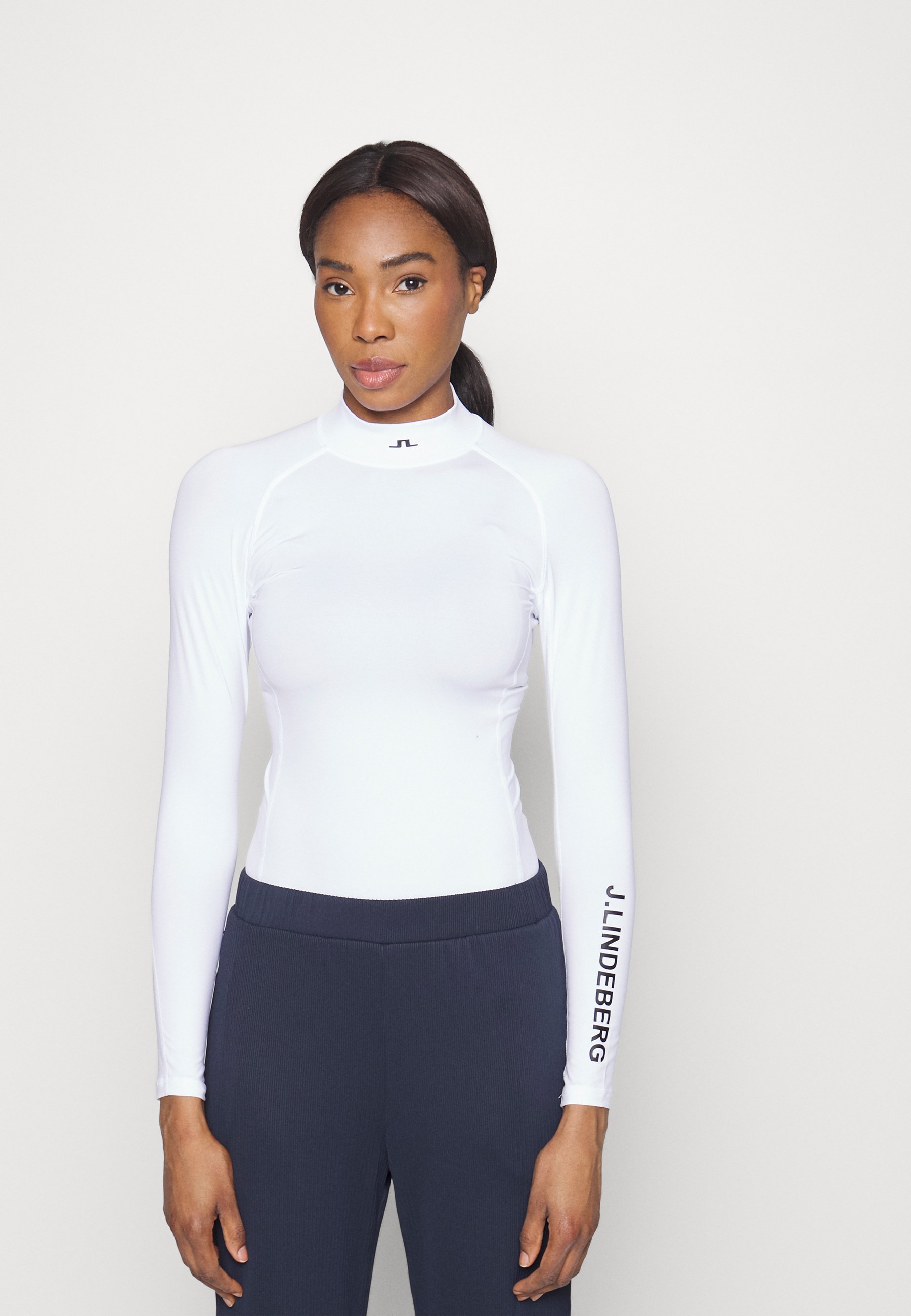compression white t shirt