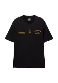 Fekete pamut póló sárga hímzett szöveggel és székgrafikával. Hétköznapi stílus, rövid ujjú és kerek nyakkivágással.