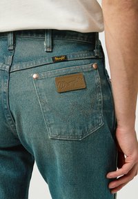 Wrangler Jeans a sigaretta - stormy