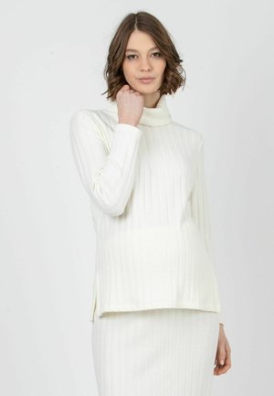 WITH HIGH NECK - Strickpullover - 102 ivory