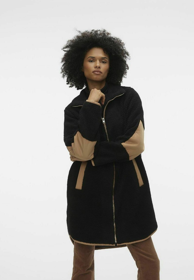 Vero Moda MANTEL VMLUNE - Īss mētelis - black