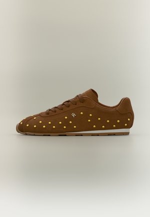 Tommy Hilfiger, BELLA LOW PROFILE - Sneakers - ginger clay