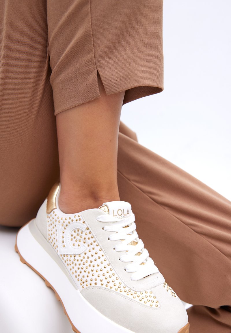LOLA CASADEMUNT Trainers - off white