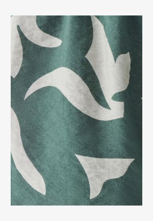 ST MRLO, LEVIE - Shorts - sage abstract