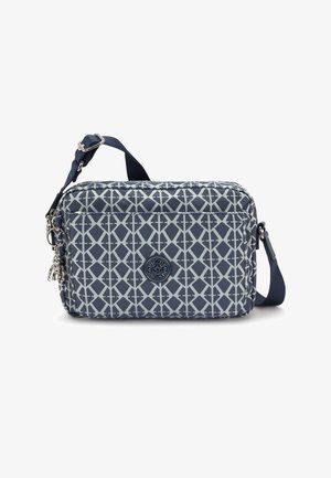 Borsa a tracolla di colore blu navy con motivi geometrici bianchi. Presenta una chiusura con zip, una tracolla removibile e un logo sulla parte anteriore. Texture liscia.