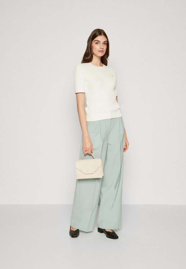 CABLE RWB - Print T-shirt - ecru3