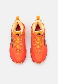 adidas Performance CROSS EM UP SELECT UNISEX - Chaussures de basket - team orange/carbon/team colleg gold