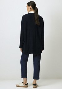 Touché Privé Kardiganas - navy blue