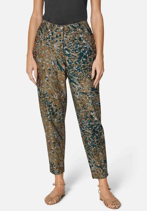 MADELEINE, KAROTTEN IM HIGHWAIST-STIL - Jeans fuselé - hazelnut multicolor