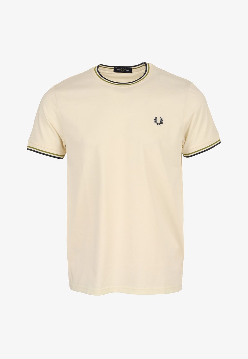 Cremefarbenes Baumwoll-T-Shirt mit rundem Ausschnitt, kontrastierendem schwarz-olivgrün gestreiftem Besatz an Kragen und Ärmeln sowie kleinem Logo auf der Brust.