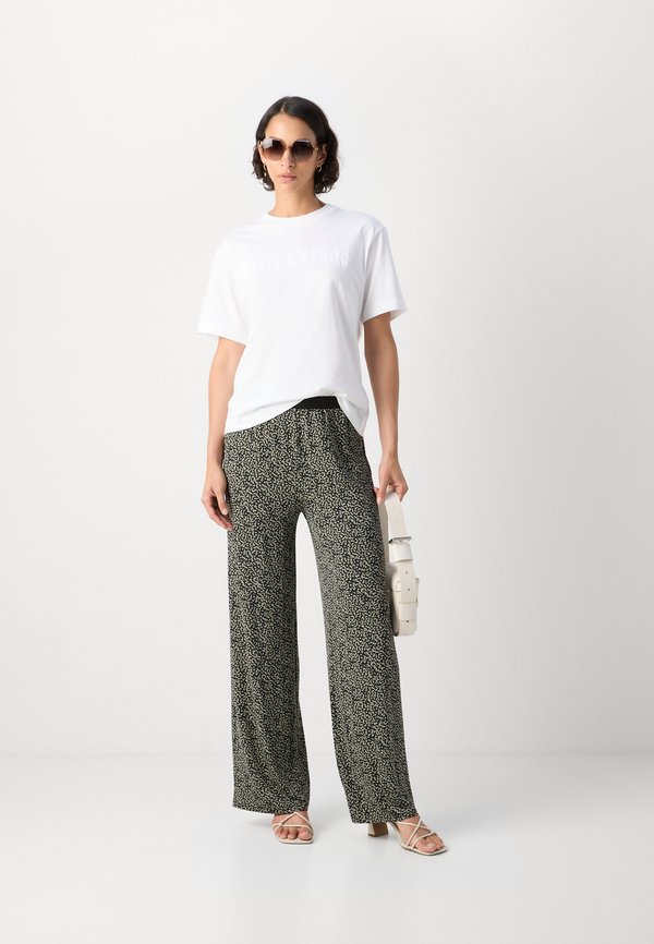 PANTS WIDE LEG - Trousers3