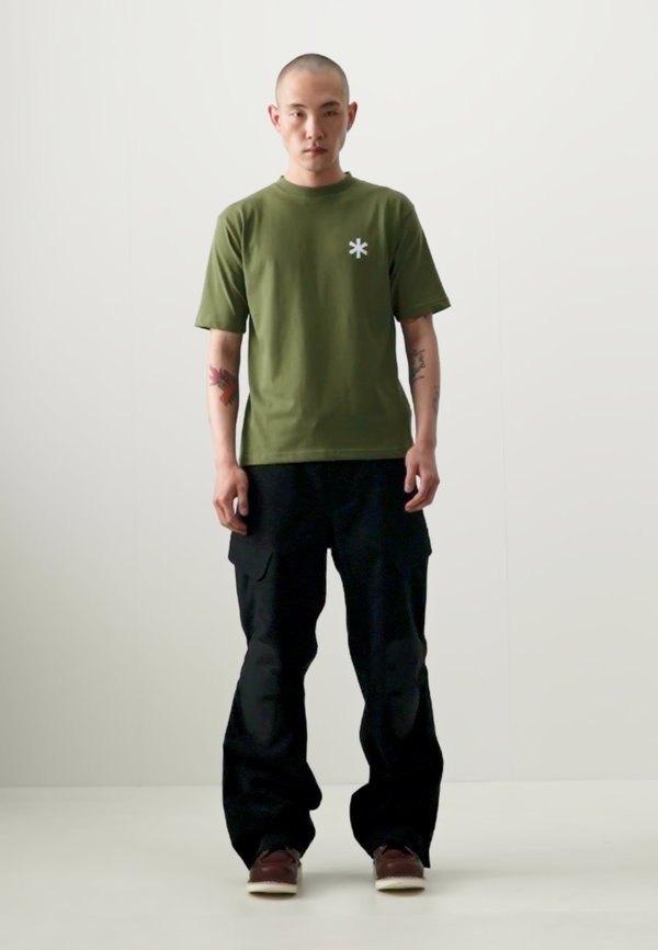 BACK LOGO UNISEX - Basic T-shirt - olive3